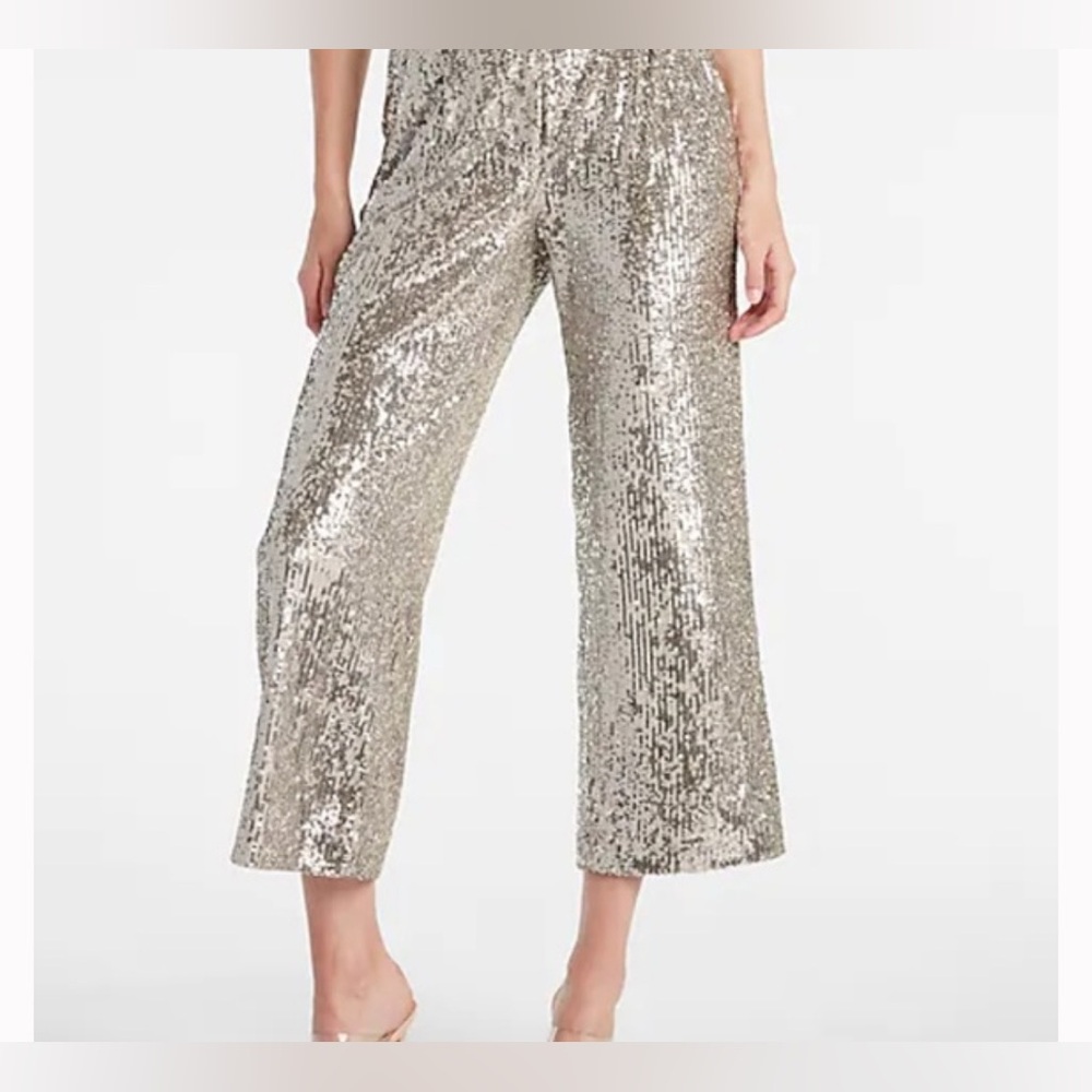 Express High Rise Sequence  Cropped Trouser Size‎ XS (W26”) Inseam 27” NWT